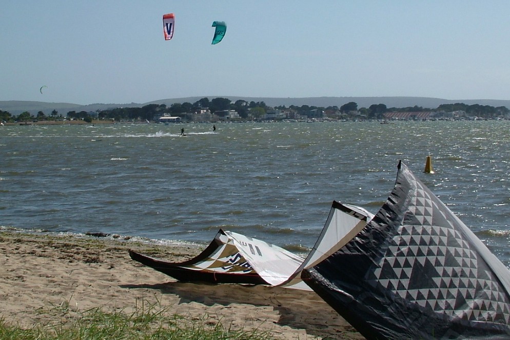 Poole Harbour kite surfing, copyright Bill Lister